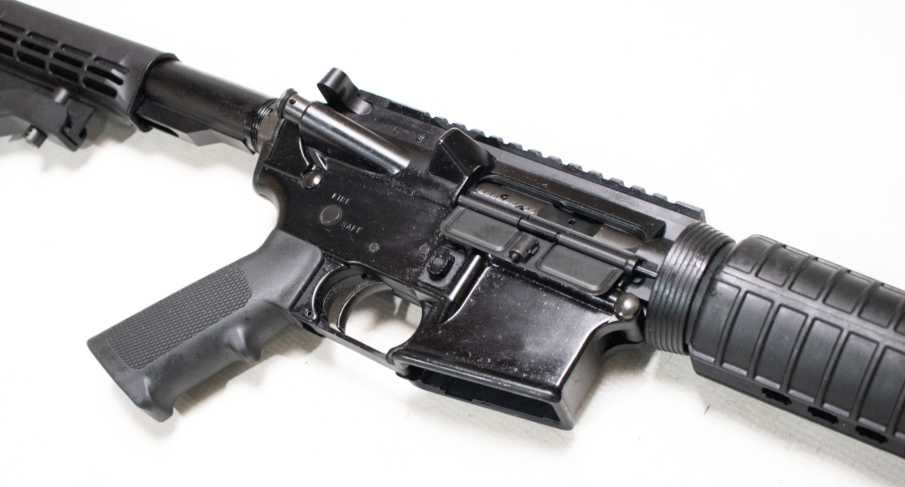 COLT LE6920 M4 Carbine 5.56mm Police Trade-In Semi-Auto Rifle with Flat-Top (Magazine Not Included)